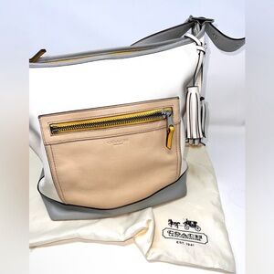 COACH COLORBLOCK LEATHER LARGE DUFFLE
With Silk dust bag